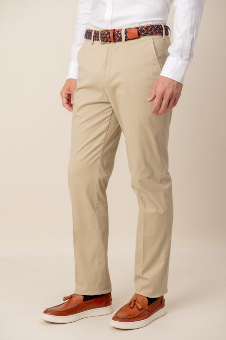 Pantalón Classic Fit Kaki