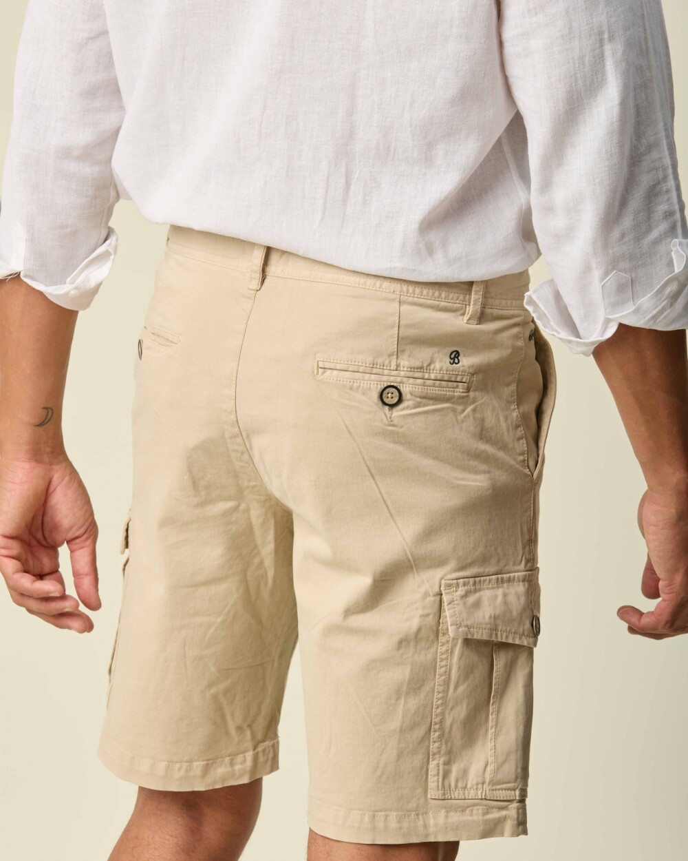 Bermuda Cargo Algodón Beige