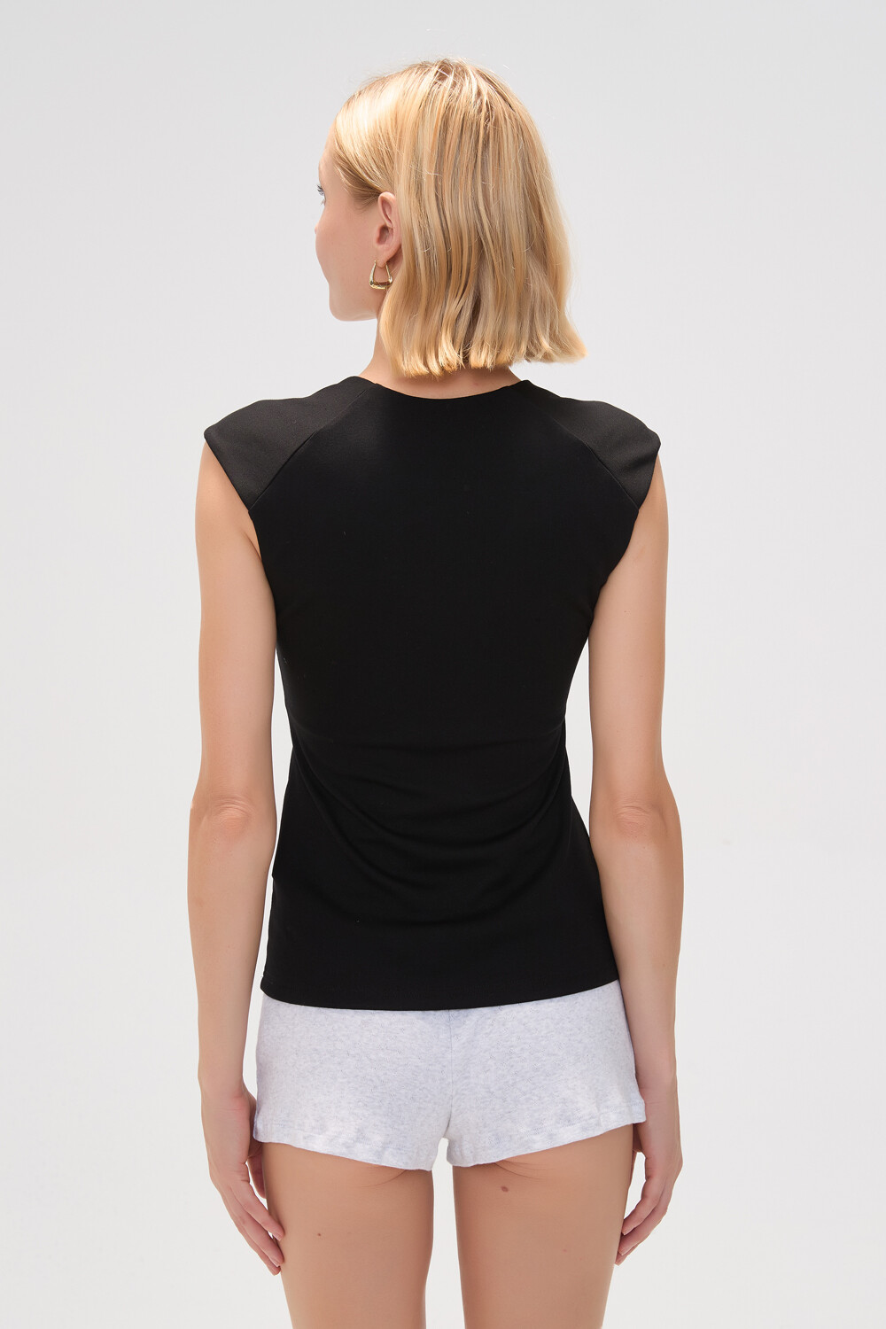 Musculosa Clia Negro