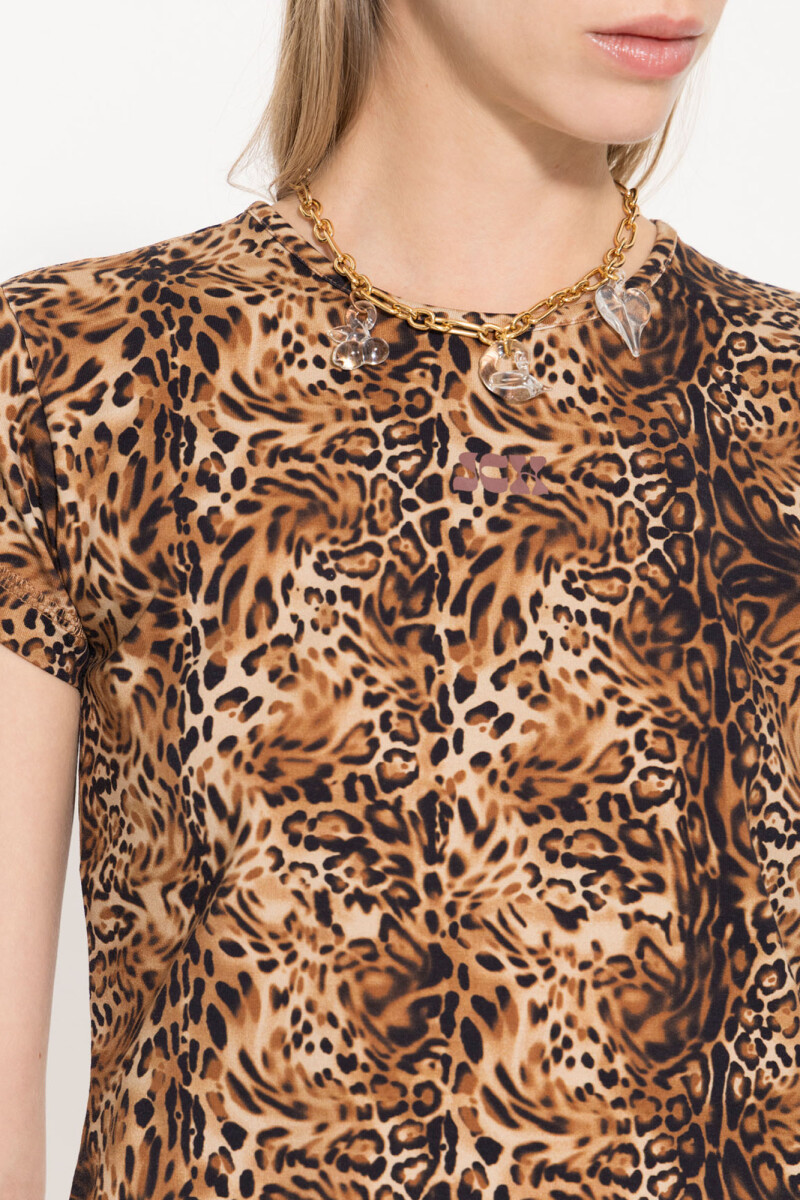 Remera Cairo Leopardo