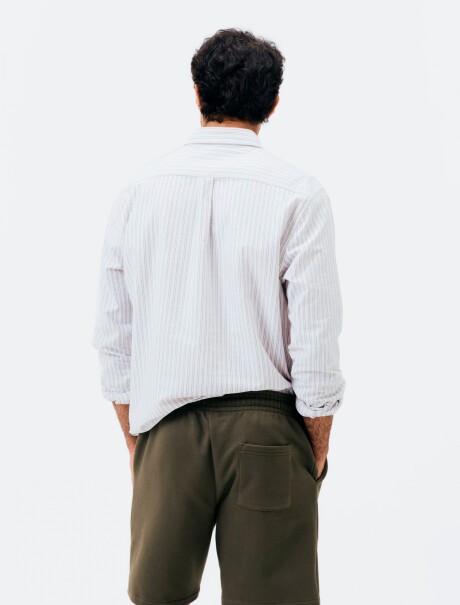 BERMUDAS RECTAS DE FELPA VERDE