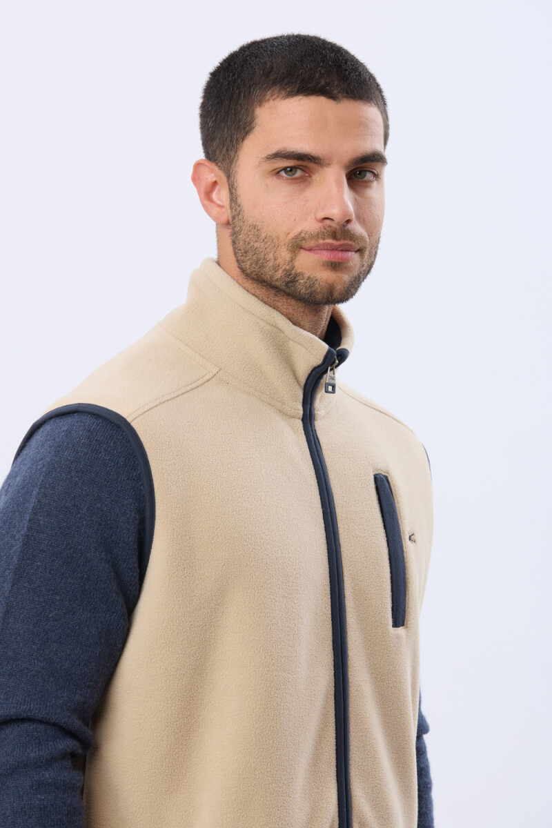 CHALECO POLAR DE ABRIGO - Beige 