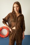 Camisola red flores bordadas marrón