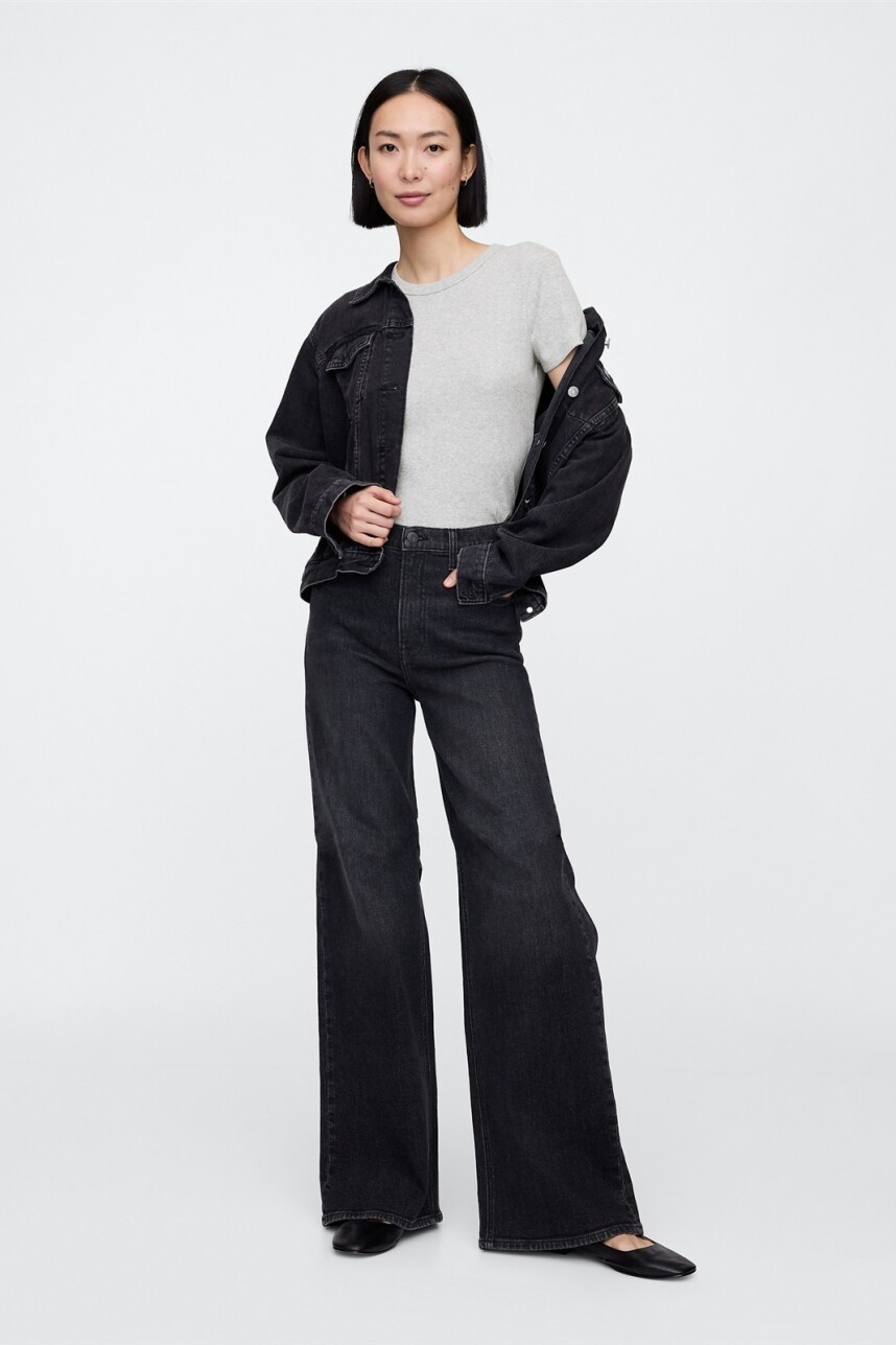 Remera Rib Cuello Redondo Mujer B08