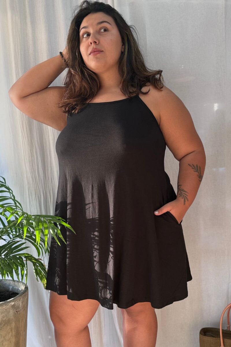 Vestido Corto Pe Negro