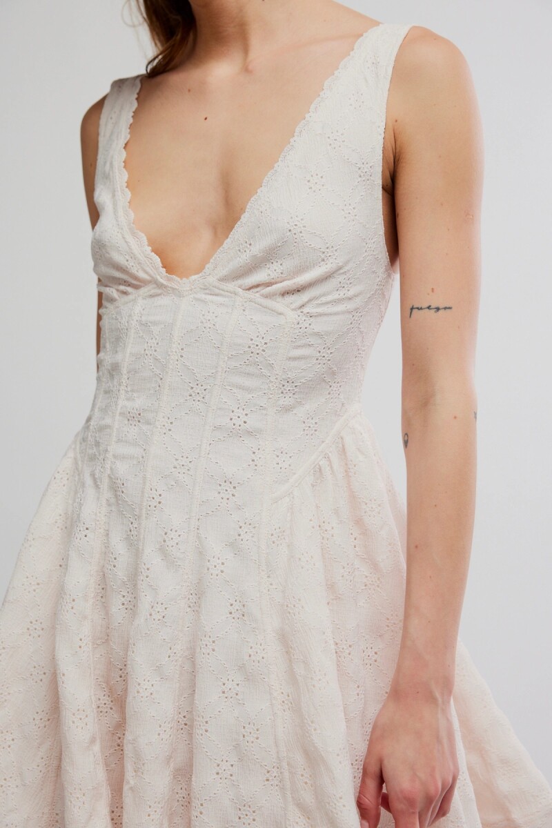 VESTIDO MINI CANT HELP IT Marfil