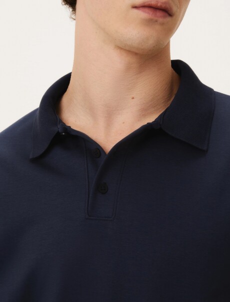 POLERA MANGA LARGA CON CUELLO POLO AZUL