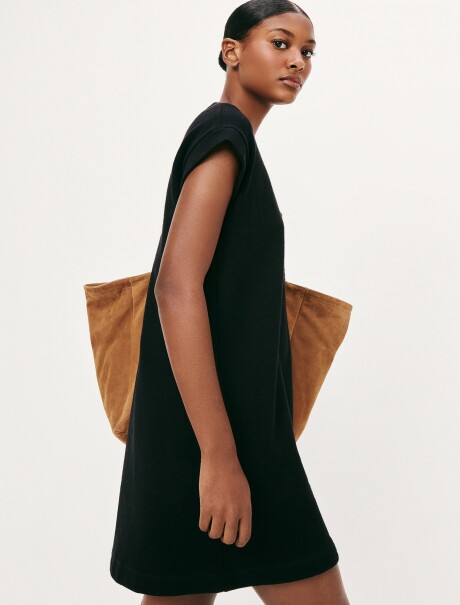 VESTIDO BÁSICO CORTO NEGRO