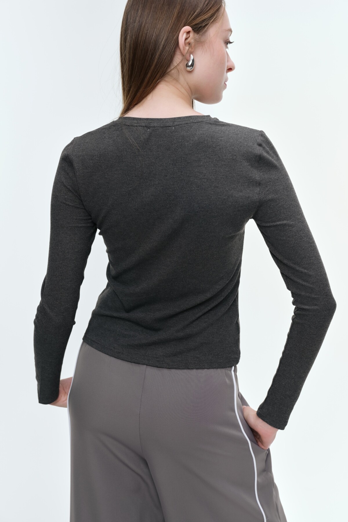 Remera Stacy Gris Oscuro