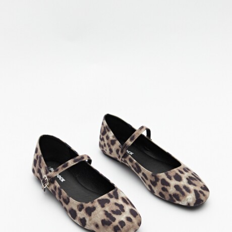 BALERINA WEEDERS PRINT Animal Print