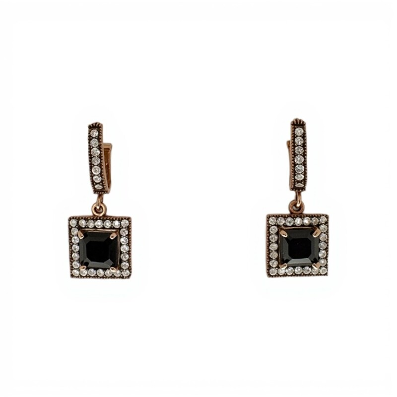Caravanas Cuadrado Vintage-Plata rodinada 925 con micra de oro 18k-Piedra Ónix y Zirconia-CA2043 conpiedra