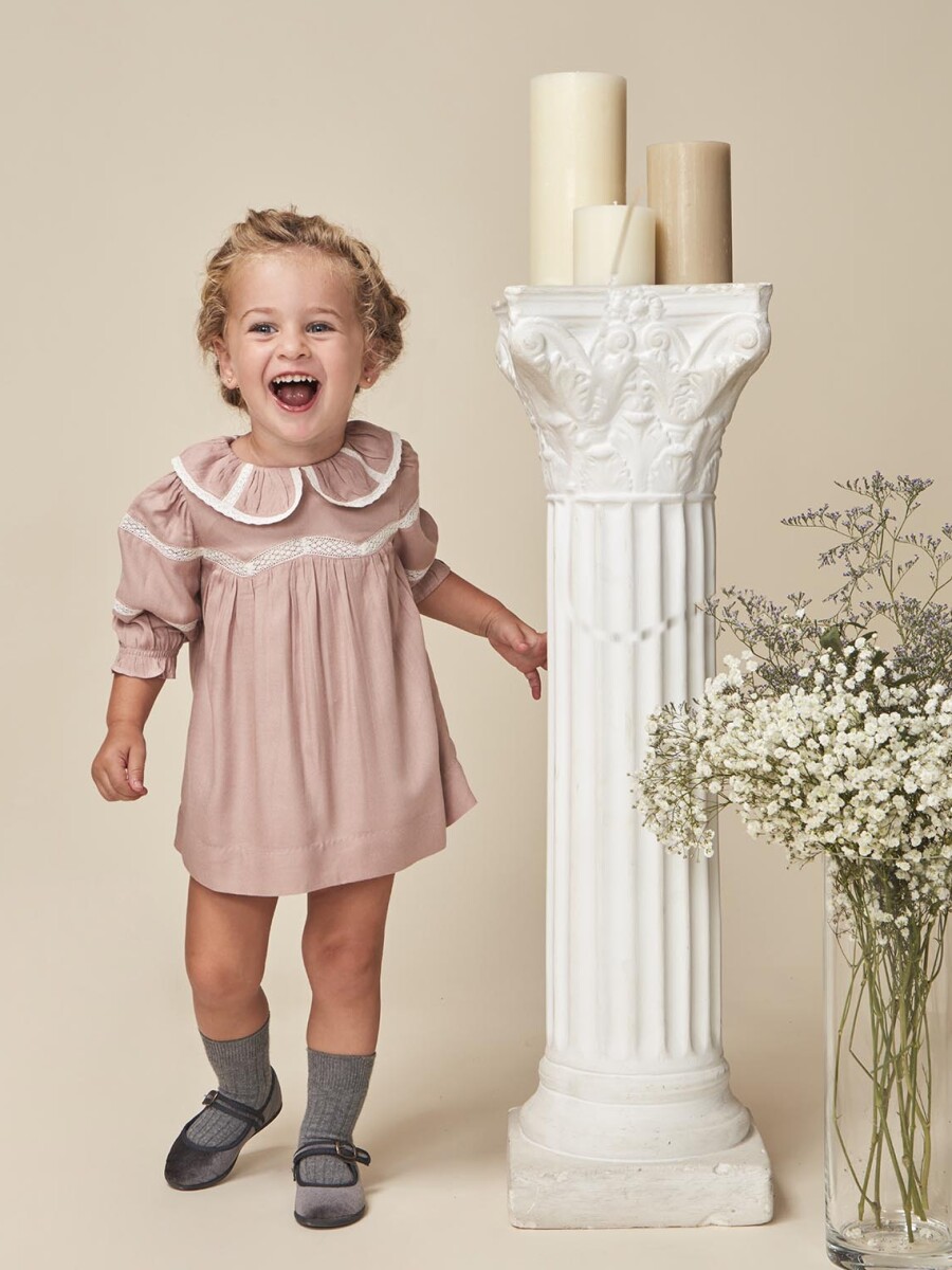 Vestido Con Tiras Bordada Lavanda