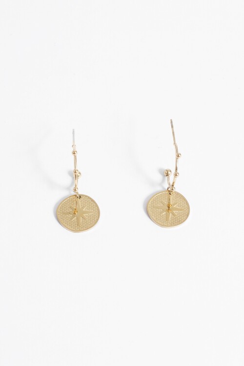 Aros tachas y dije medalla con estrella dorado