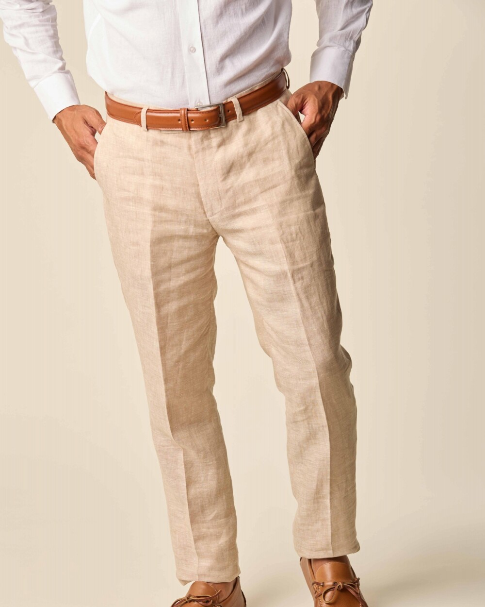 Pantalón Lino Corte Clásico Beige