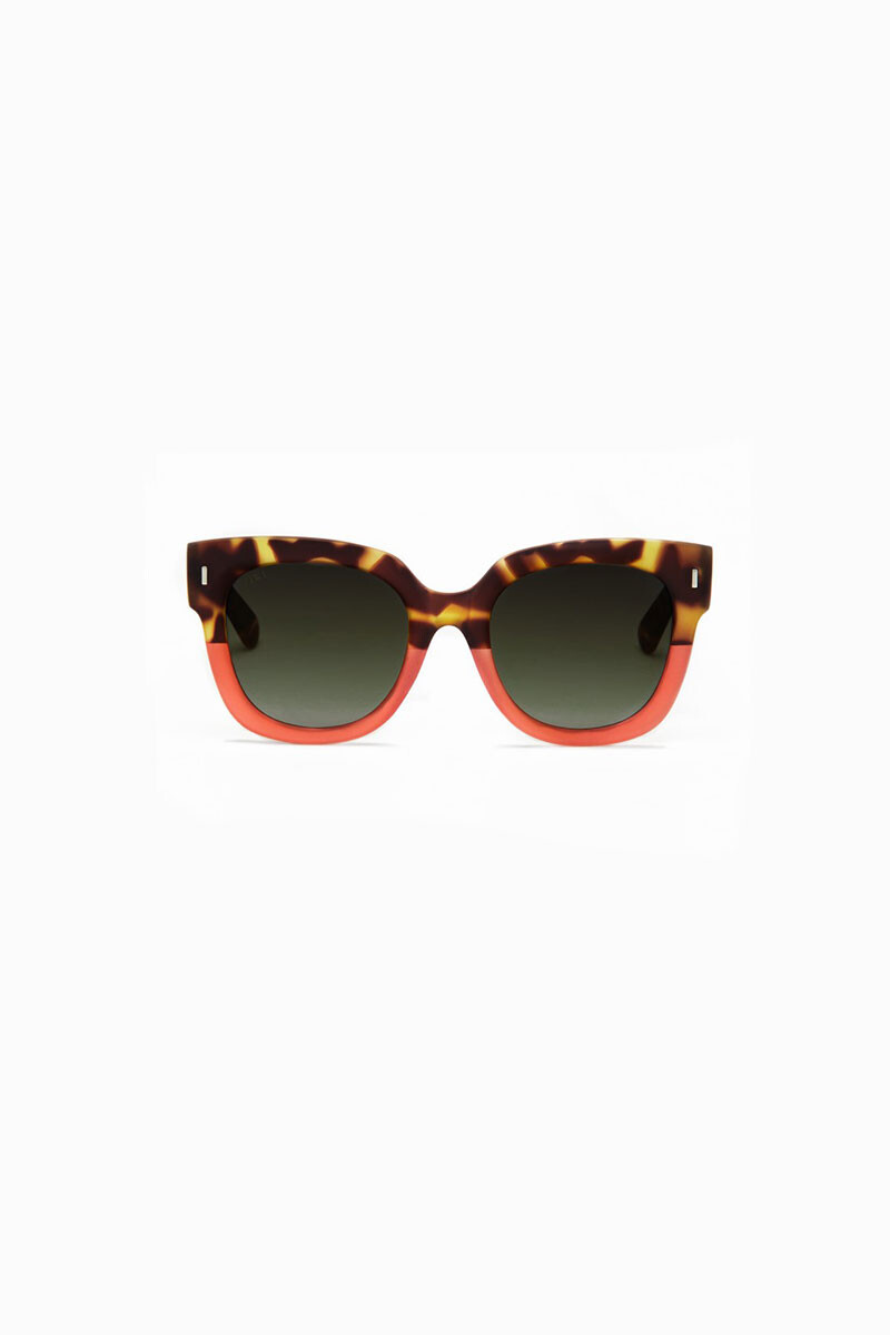 Tiwi Kerr - Bicolour Green Tortoise/coral With Green Gradient 