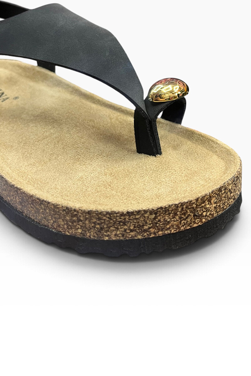 Sandalia Bettina con aplique BT105 Negro