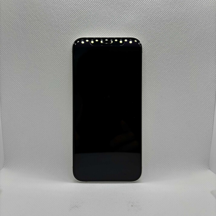 iPhone 12 128 GB - White iPhone 12 128 GB - White
