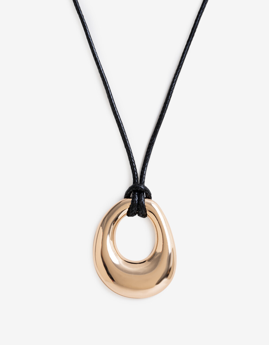 Collar Largo Metal Bañado En Oro 