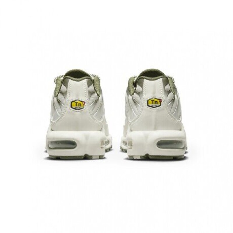 NIKE AIR MAX PLUS EWT NIKE AIR MAX PLUS EWT