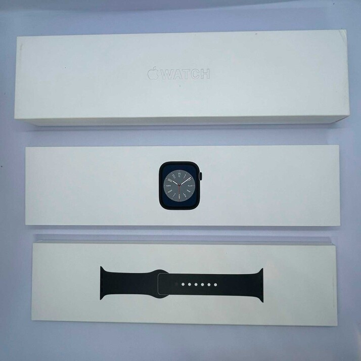 Apple Watch Series 8 Apple Watch Series 8