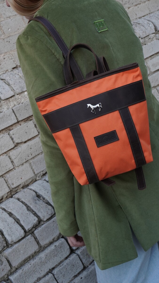 Mini Mustang Backpack - Chocolate / Naranja 