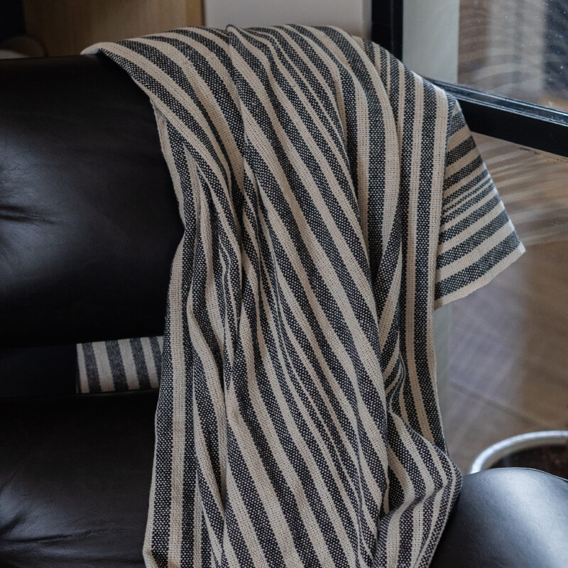 Manta para sillon y cama algodón Rayas Taupe 180 x 230 cm