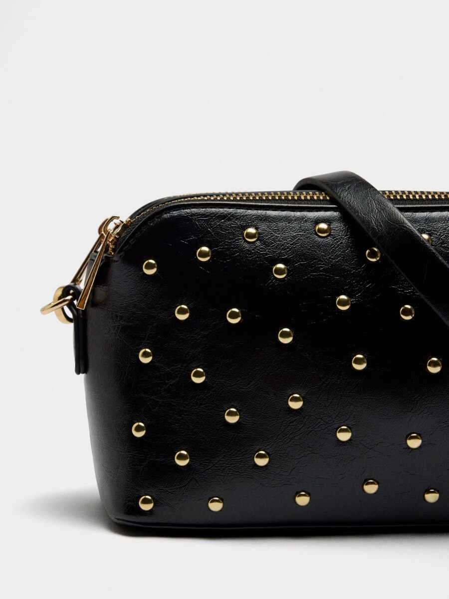 Bolso Bandolera Con Tachuelas negro