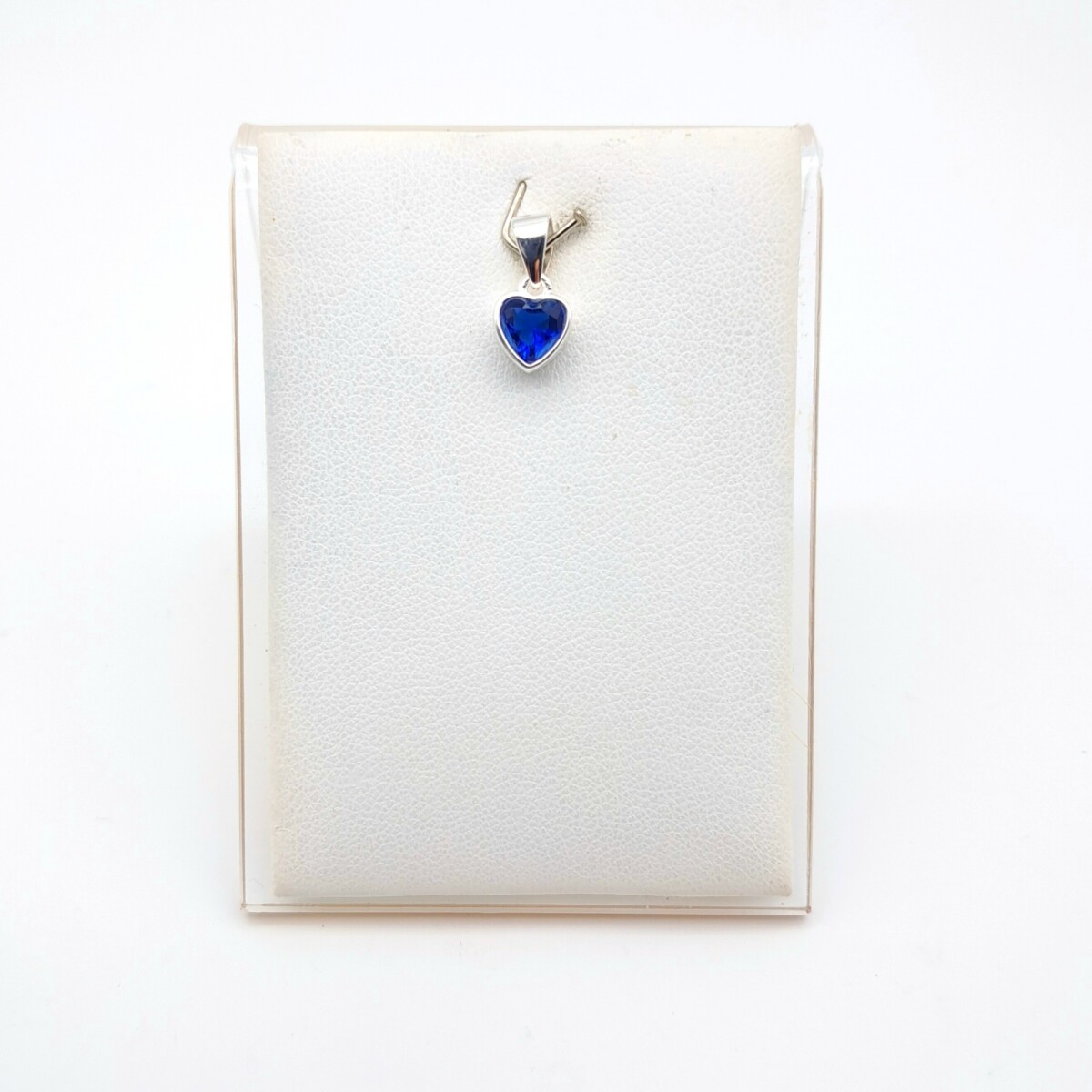 Dije de plata 925 con circonia, CORAZON. 