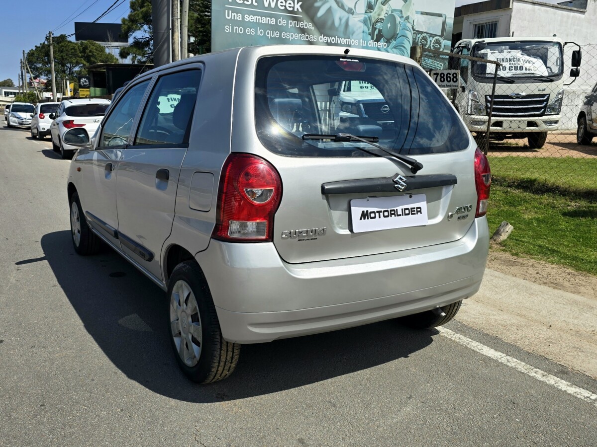 Suzuki Alto 2012 EXCELENTE ESTADO! | Permuta / Financia Suzuki Alto 2012 EXCELENTE ESTADO! | Permuta / Financia