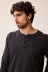 T-SHIRT M/L UCAY POLANCO Negro