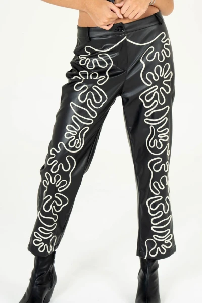 Pantalón Borda Negro