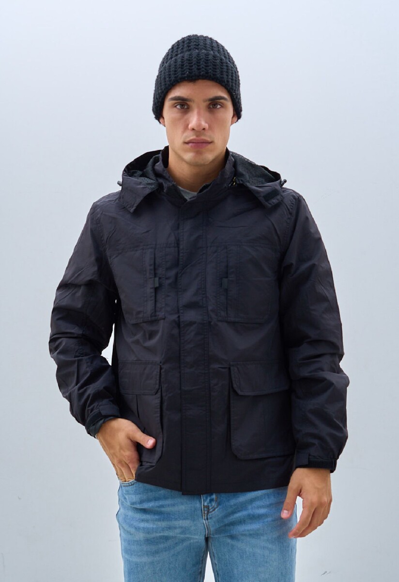 PARKA OXX 8853 BOLS. TAPA - NEGRO 