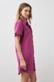 Vestido camisero con volados fucsia
