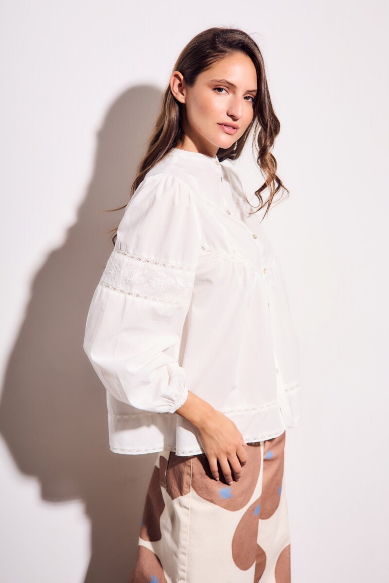 Blusa Algodón Con Detalles Encaje Crudo