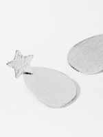 Pendientes Ovalados Con Estrella plateado