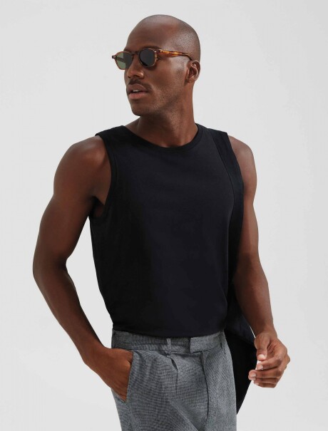 MUSCULOSA BÁSICA MASCULINA NEGRO