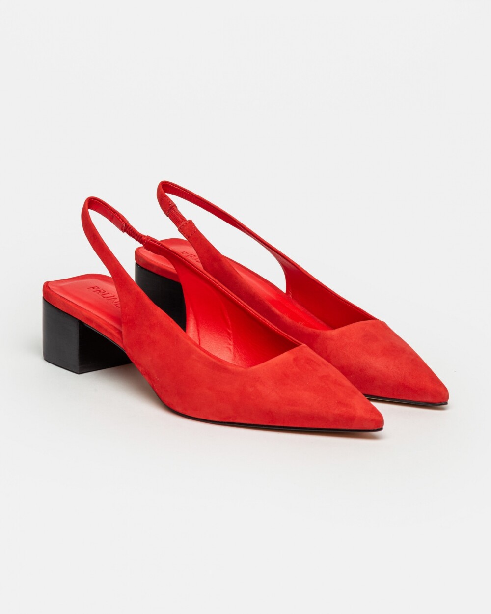 Stiletto Marga En Cuero Nobuk Rojo