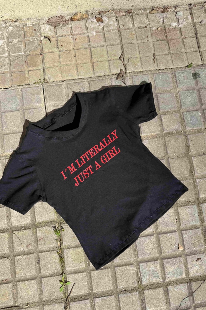 Remera con diseño estampada Remera con diseño estampada