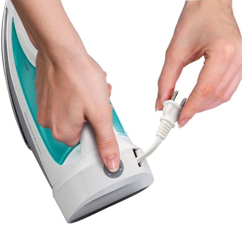 PLANCHA DE VAPOR HAMILTON BEACH, SUPERFICIE ANTI-ADHERENTE 001