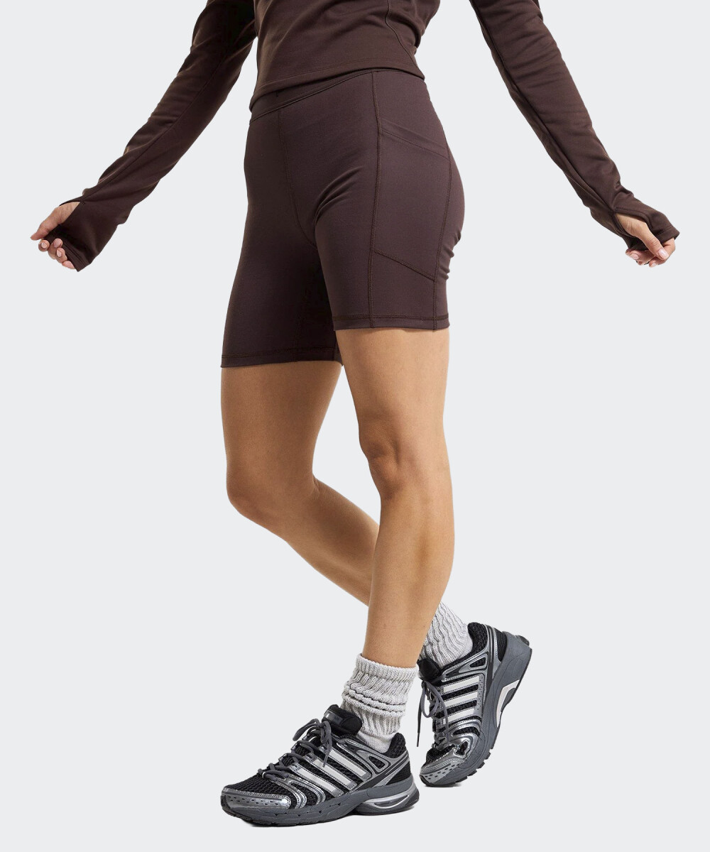 Short Fabletics On-The-Go PowerHold® - Marrón 