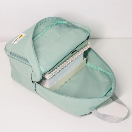 Mochila Plegable Unisex Liviana Impermeable p/Viaje y Paseo Verde