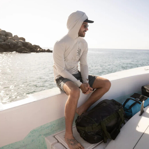 Remera Roark Hooded Expedition - Blanco Remera Roark Hooded Expedition - Blanco