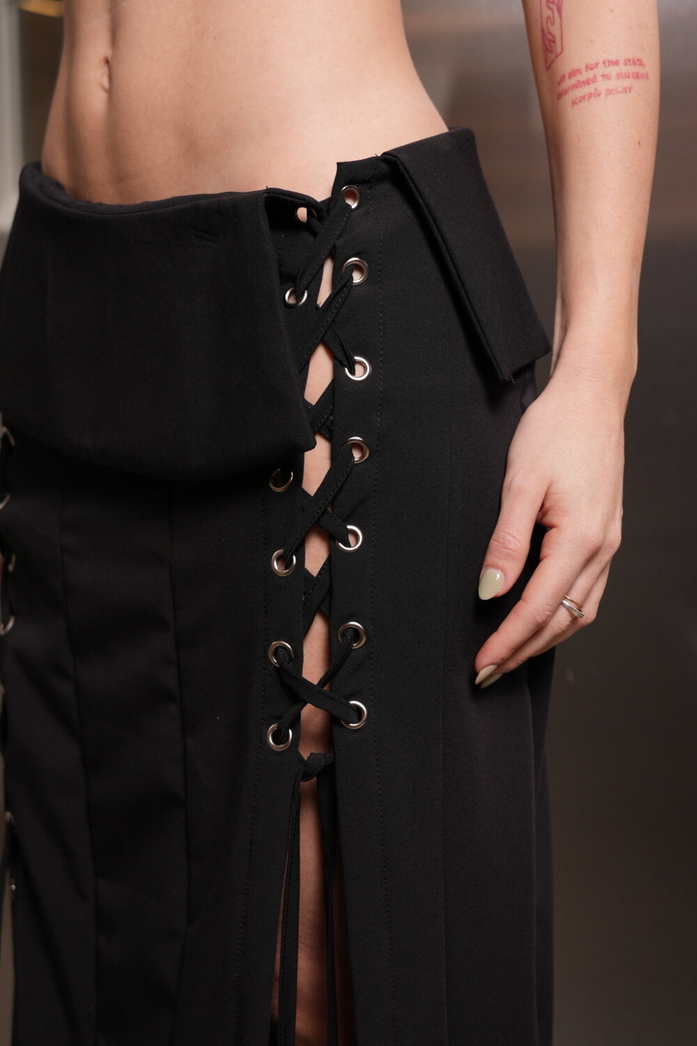 Falda Eyelets Negro