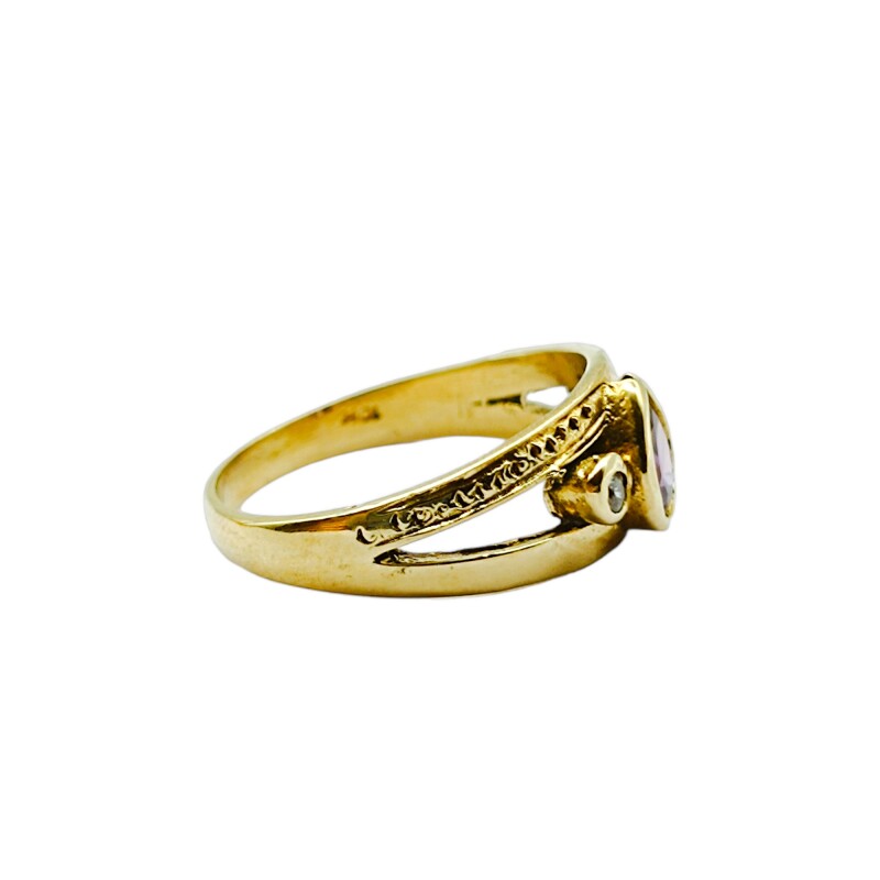 Anillo Solitario-Oro bajo-Piedra Amatista y Zirconia-AN8218 conpiedra