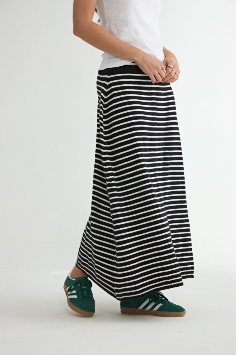 FALDA CELTIS - NEGRO 