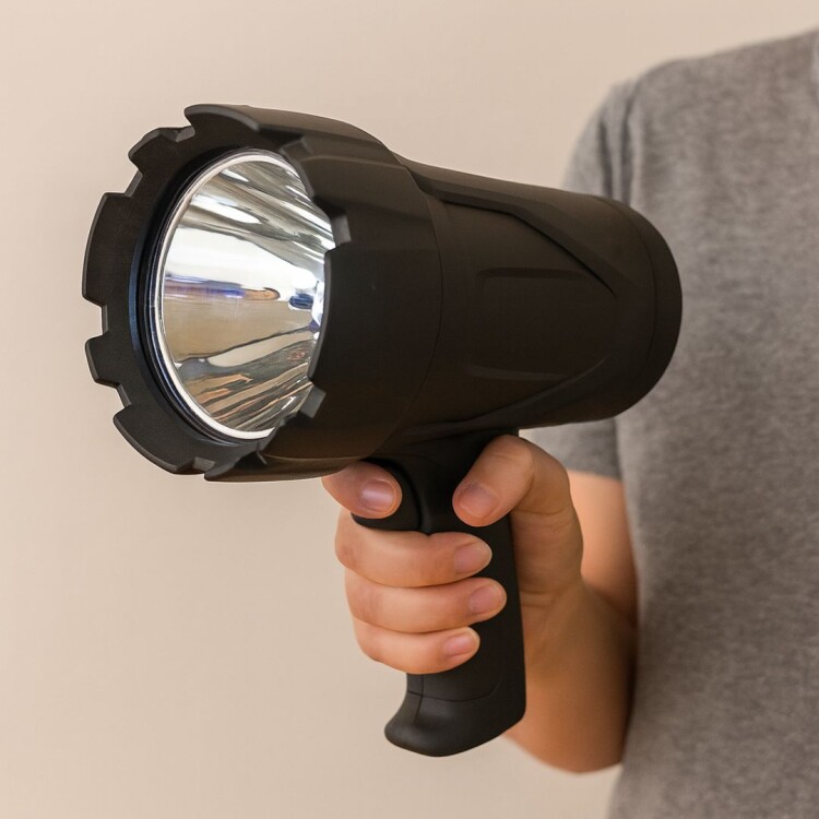 Foco De Mano Recargable 220 W Foco De Mano Recargable 220 W