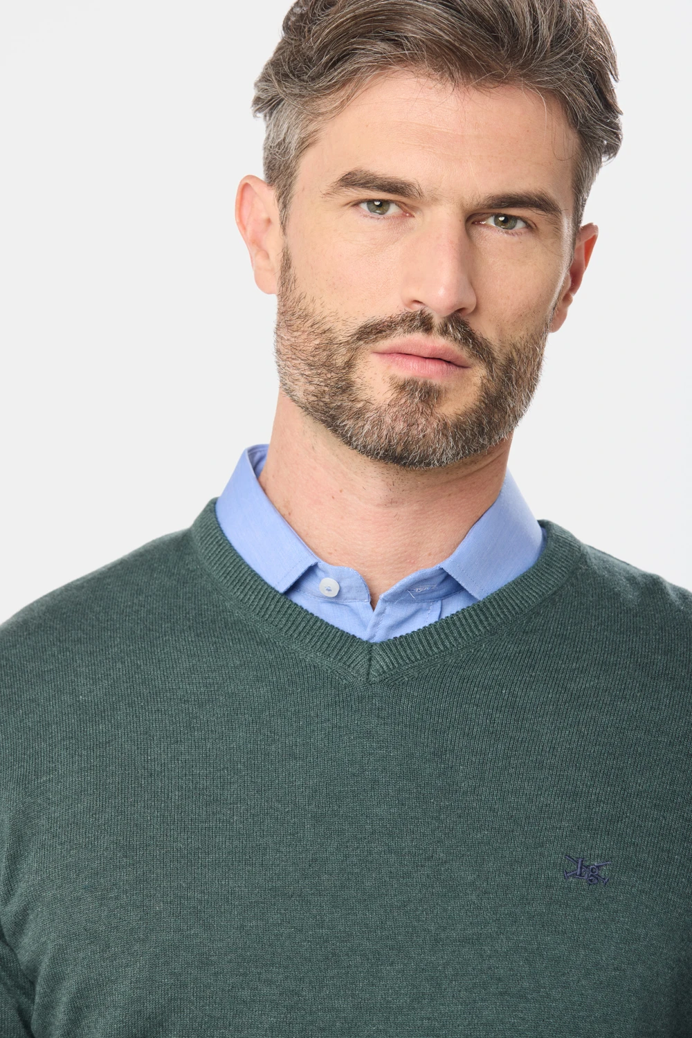 BUZO TEJIDO CUELLO EN V Verde Oscuro