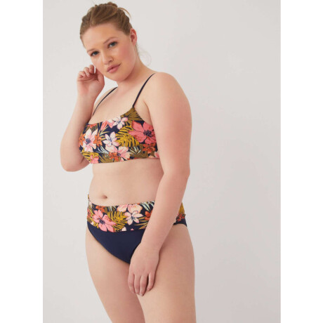Top marcela new est. Gardenia mix