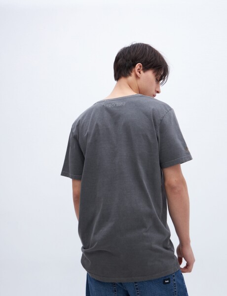 Remera Kenny Topo