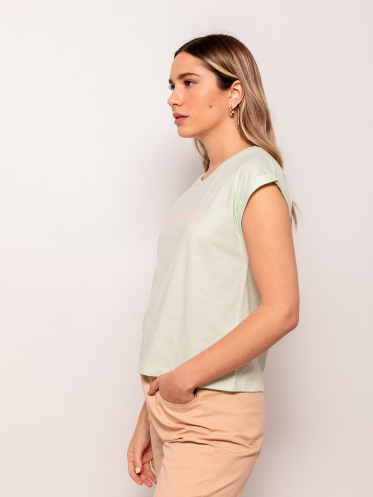 REMERA FLORALIES Verde Pastel